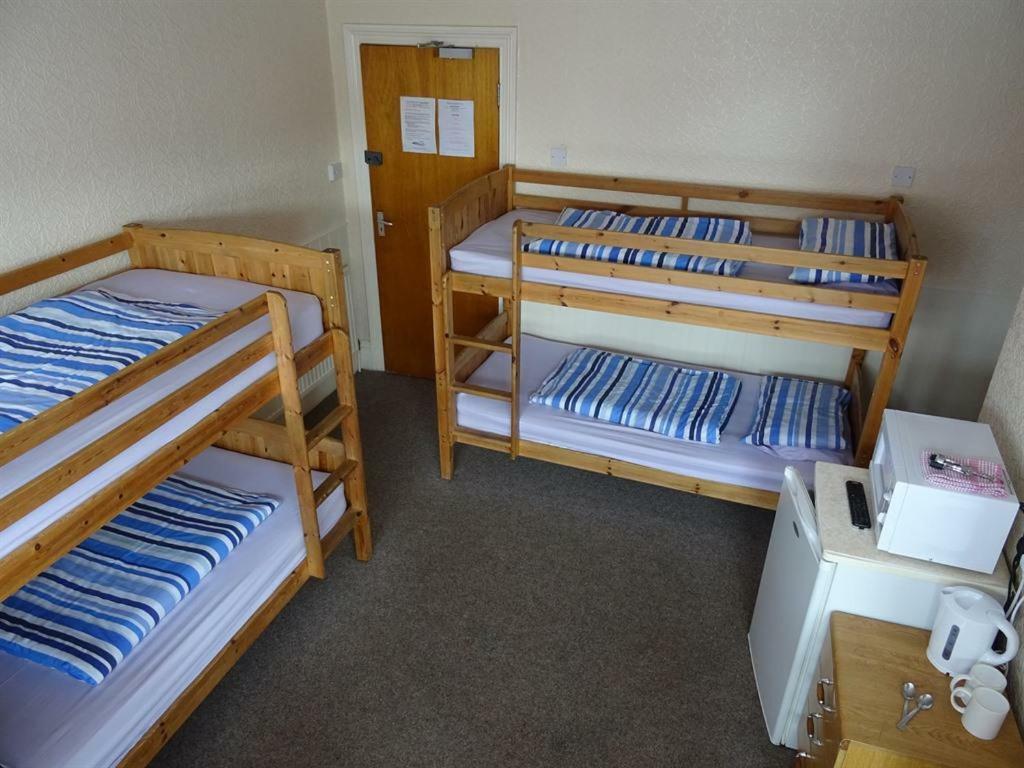 Abreakaway Lodge New Quay Habitación foto